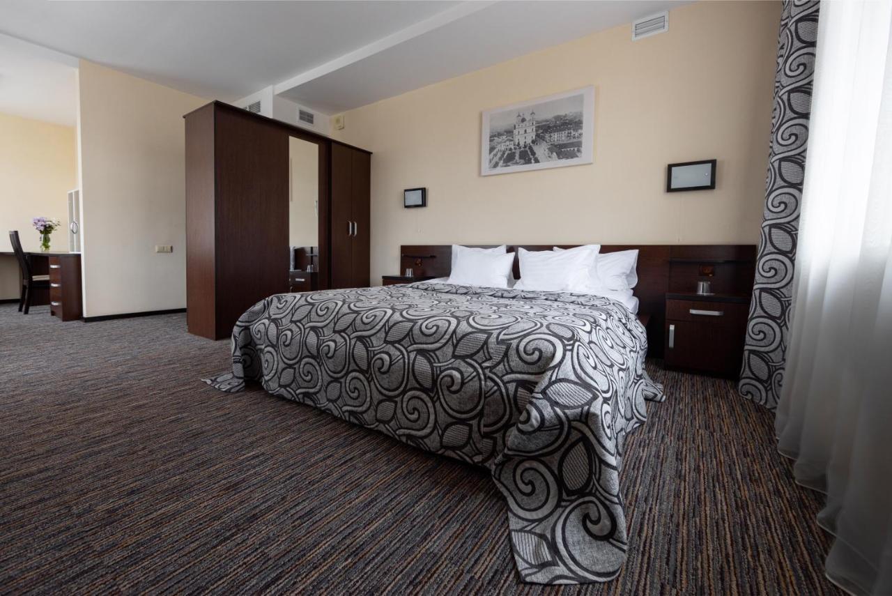 Neman Hotel Grodno Ngoại thất bức ảnh