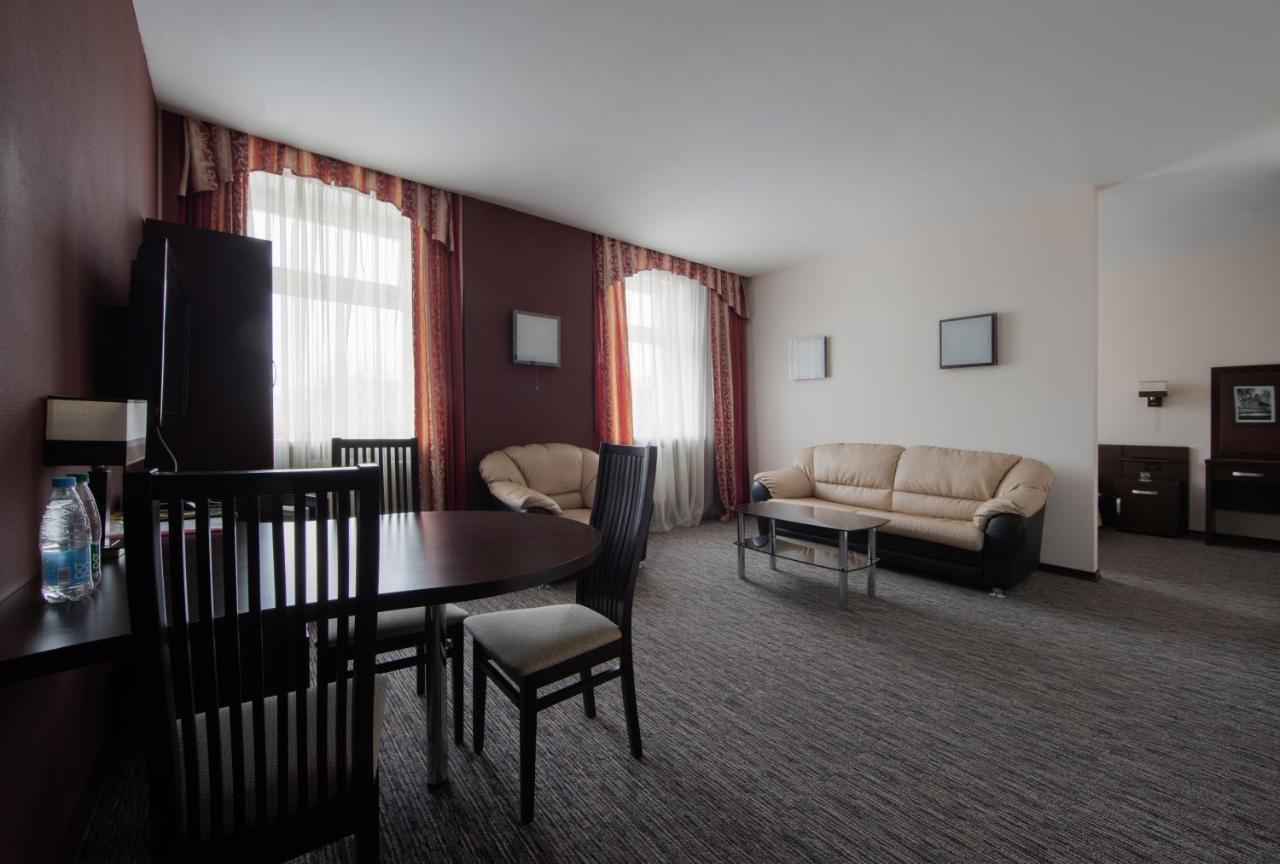 Neman Hotel Grodno Ngoại thất bức ảnh