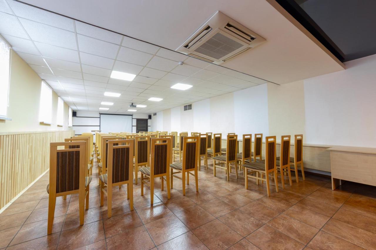 Neman Hotel Grodno Ngoại thất bức ảnh